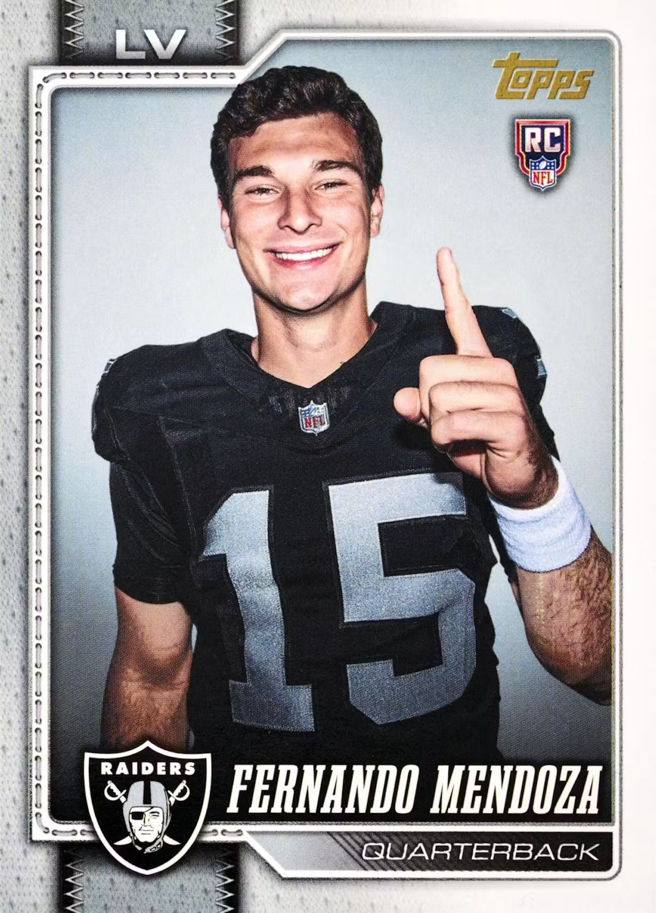 2026 Topps Football Hobby 10-Pack Bundle (Presell)
